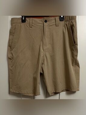 Denali Men's Hybrid Performance Walk Shorts Heather Khaki      Size 36 (0065)